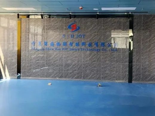 重磅消息！看：卡立方集團二期項目~忙!